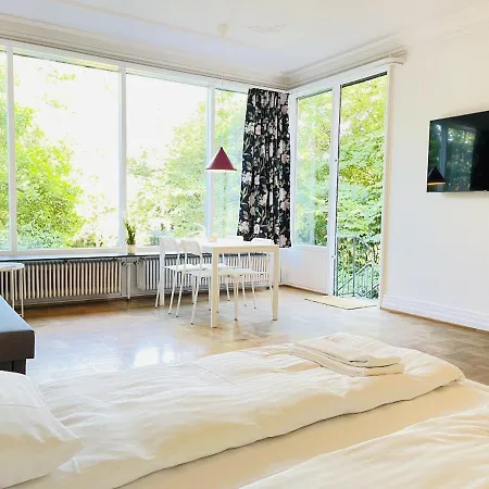 Aday - Mansion - With Terrace And Garden Aalborg